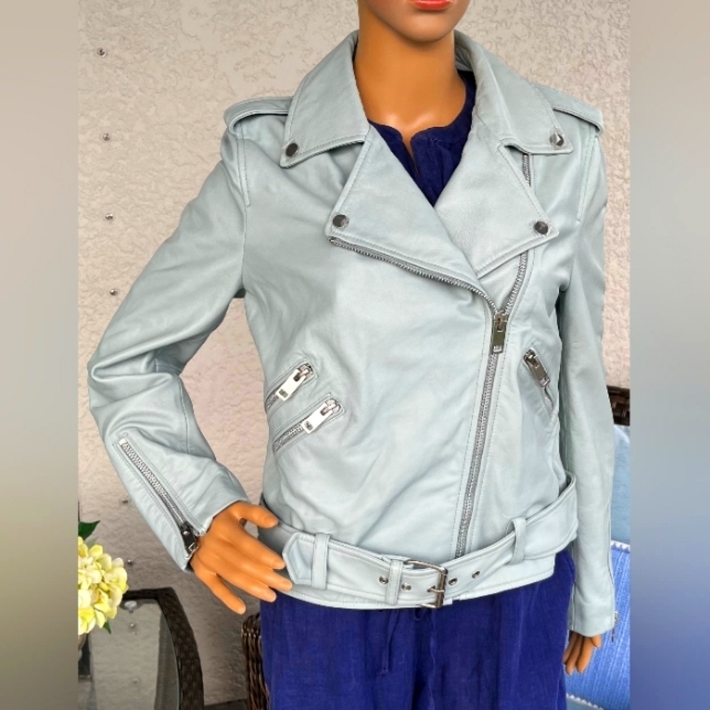Walter Baker Lite‎ Blue Lamb Leather Crop Moto Jacket Size Large  NWT
